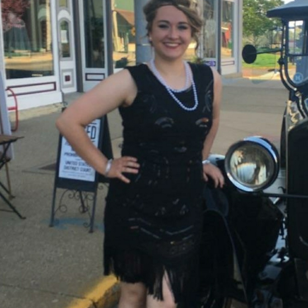 Fringe/flapper girl dress